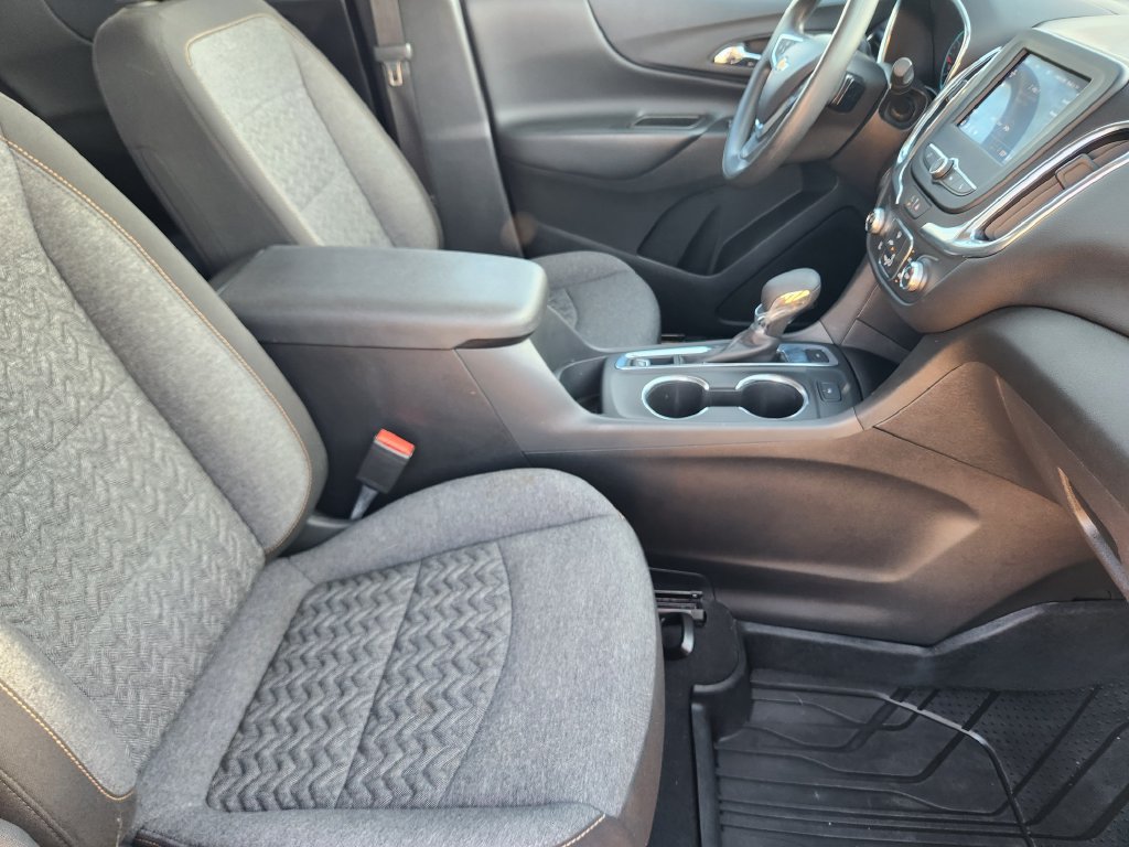 Used 2023 Chevrolet Equinox LT w/ LPO, Floor Liner Package AWD/4WD image 14