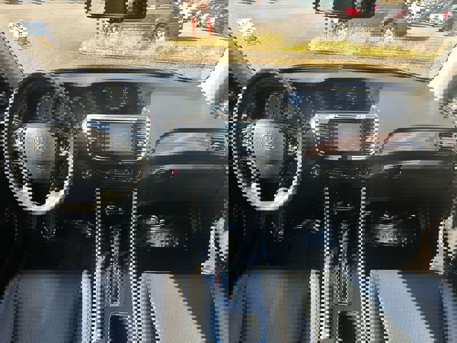 Used 2016 Honda Accord EX-L image 8