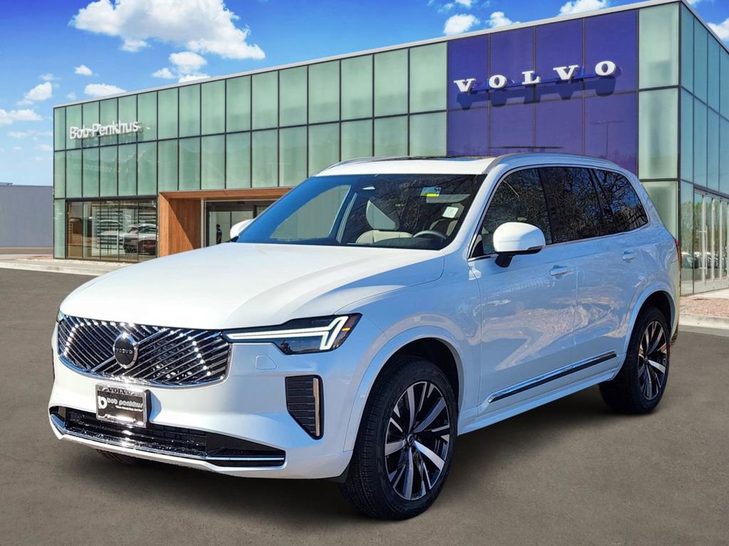 New 2026 Volvo XC90 B5 Core image 22