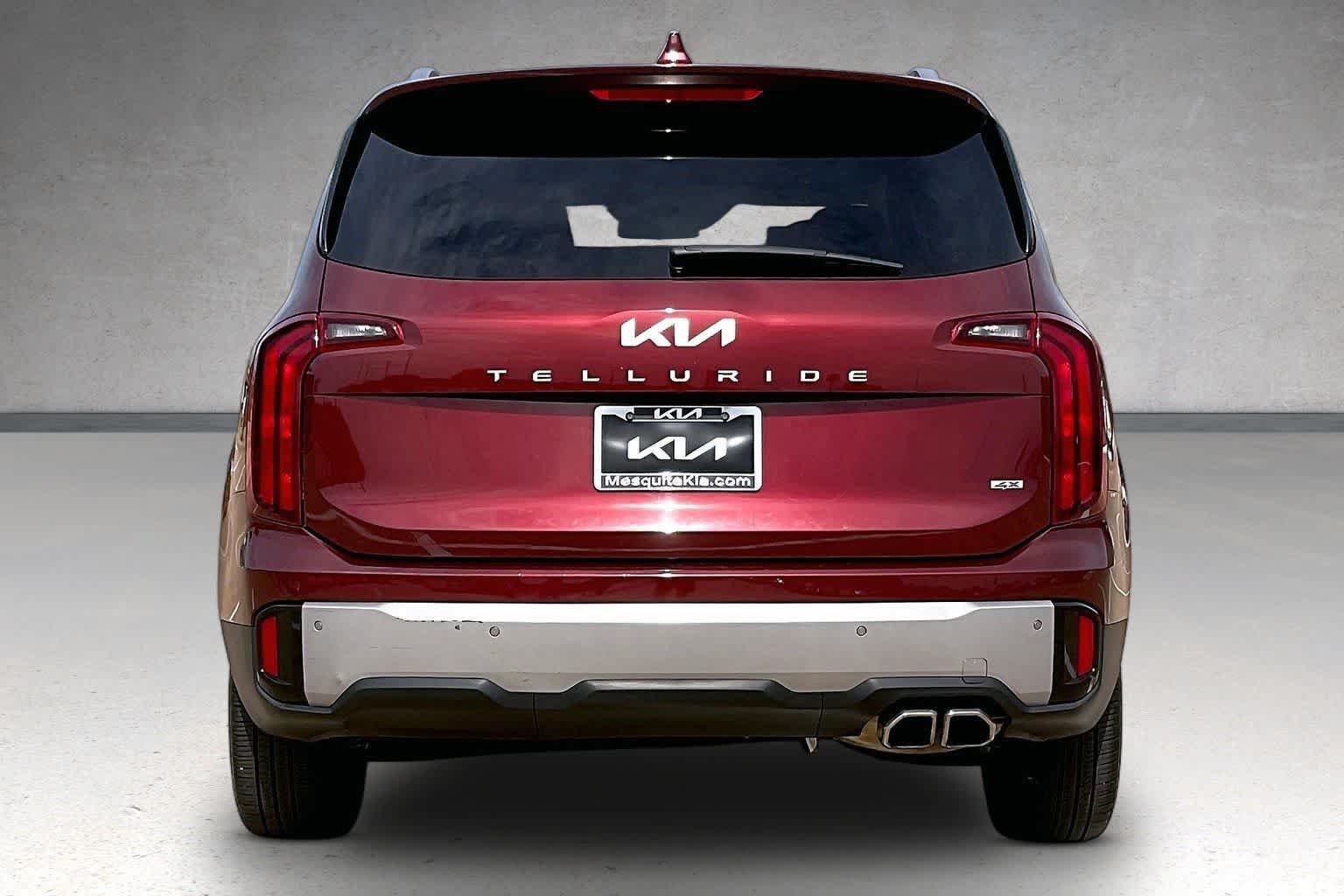 Certified 2023 Kia Telluride S w/ S Sunroof Package AWD/4WD image 5