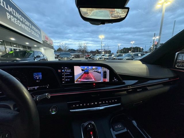 Used 2024 Cadillac Escalade Sport w/ Touring Package image 13