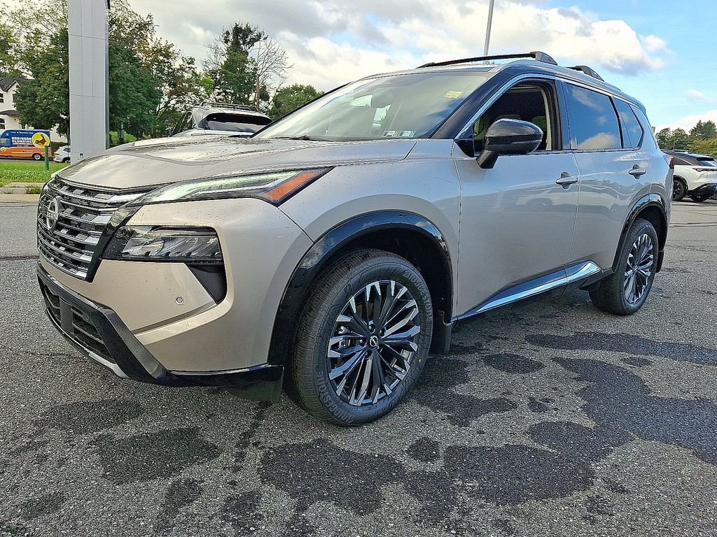 New 2026 Nissan Rogue Platinum AWD/4WD image 2