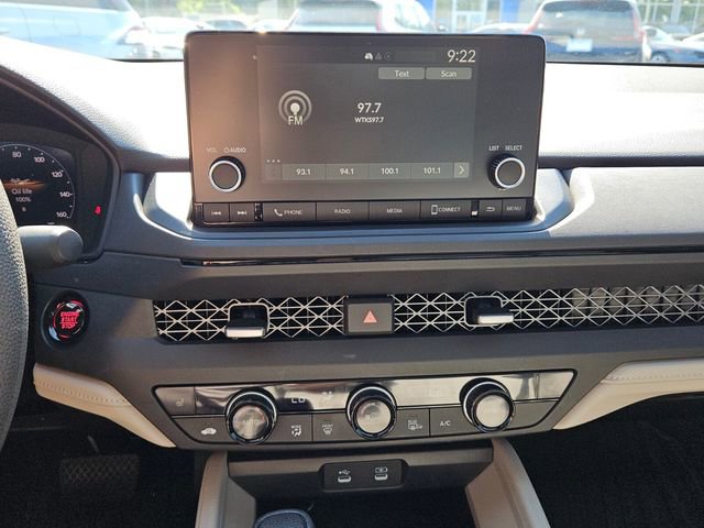 Certified 2025 Honda Accord SE image 18