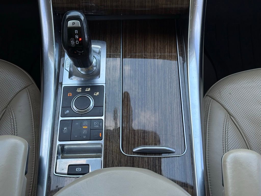 Used 2016 Land Rover Range Rover Sport HSE image 16