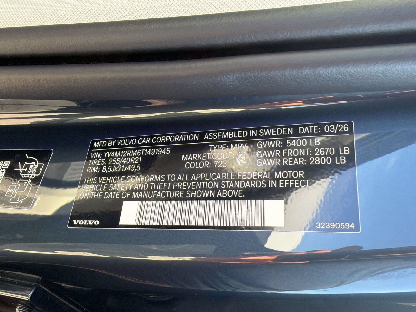 New 2026 Volvo XC60 B5 Ultra w/ Protection Package Premier AWD/4WD image 25