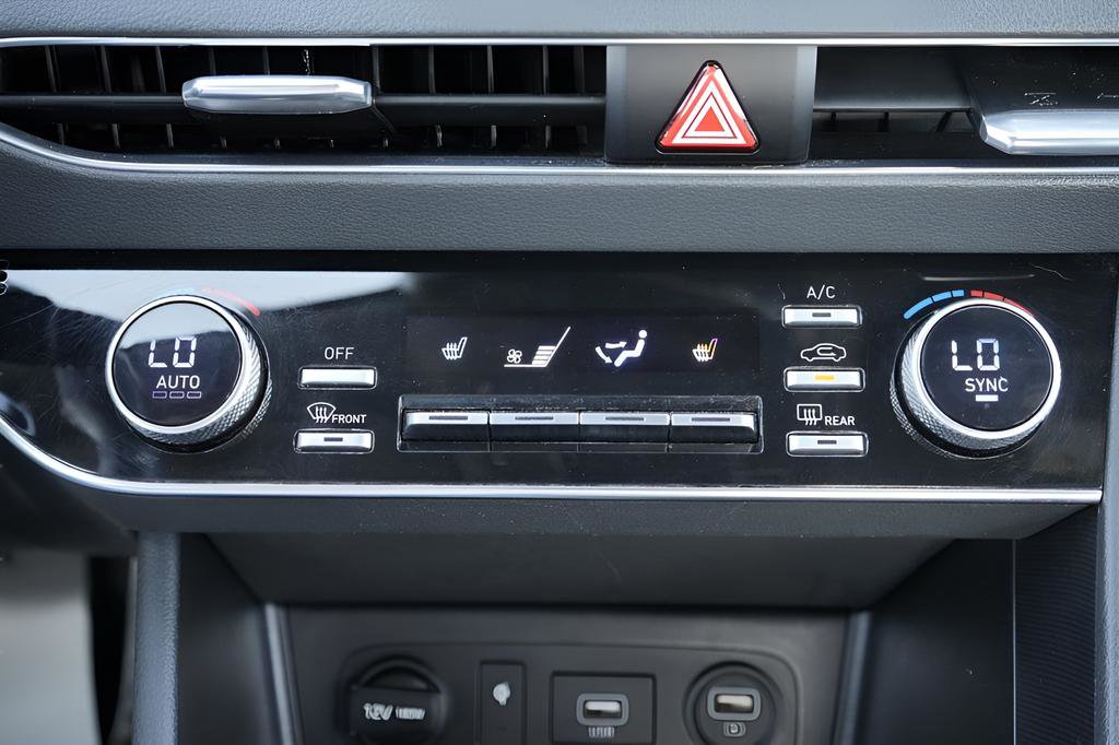 Used 2021 Hyundai Sonata SEL Plus w/ Tech Package FWD image 33