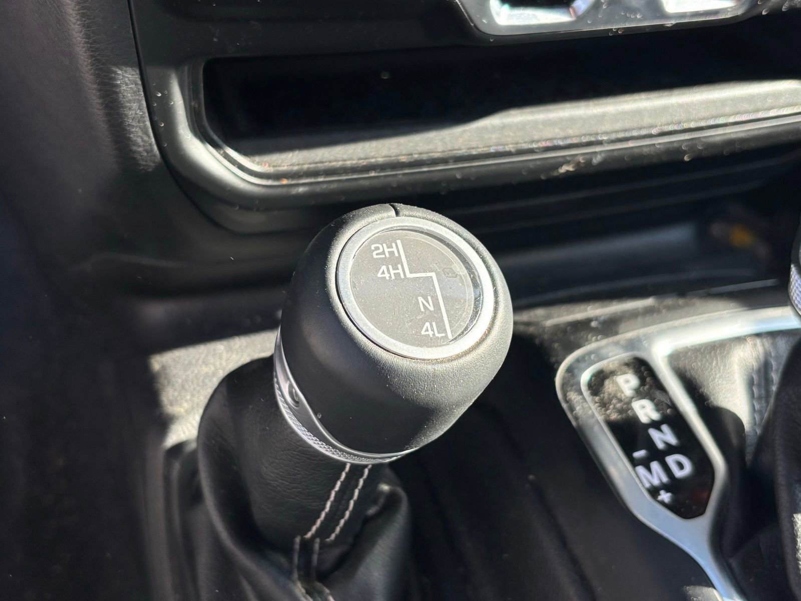 Used 2018 Jeep Wrangler Unlimited Sahara image 7