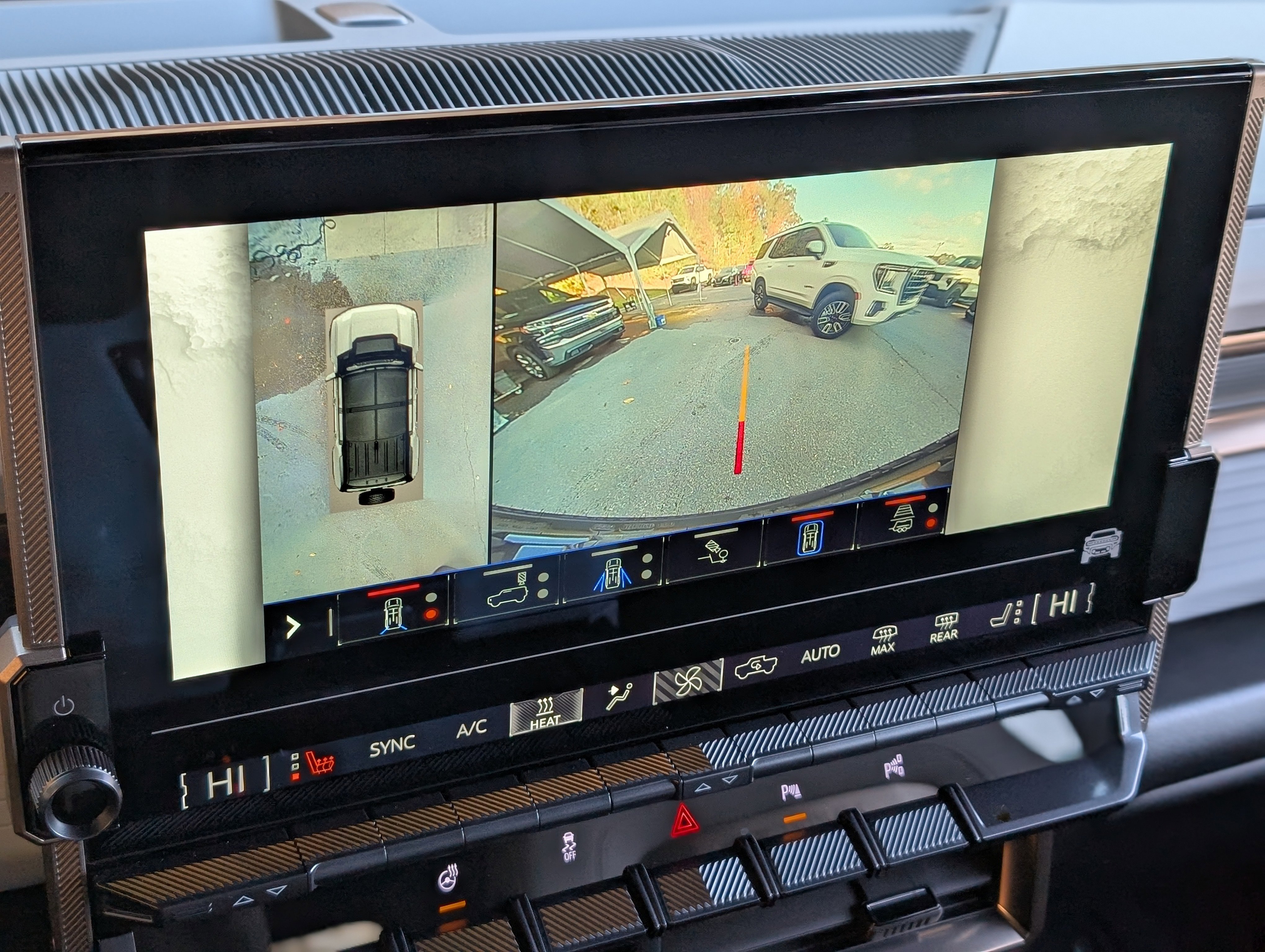 Used 2024 GMC Hummer EV 2X w/ LPO, Sport Package image 28