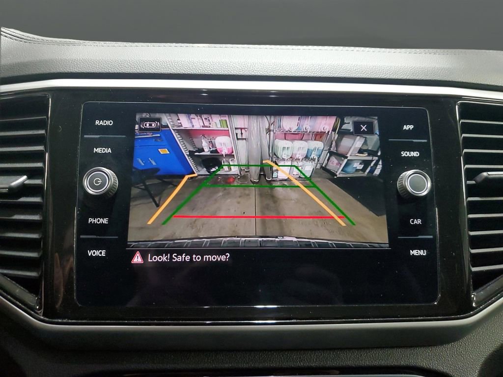 Certified 2023 Volkswagen Atlas SE image 9