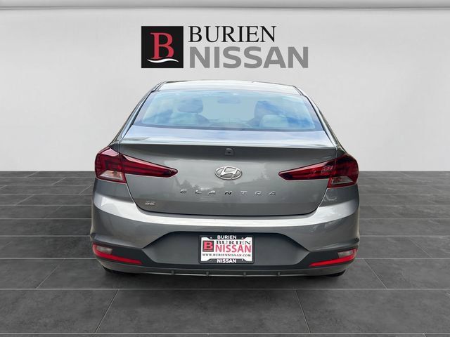 Used 2020 Hyundai Elantra SE w/ Cargo Package (C1) FWD image 4