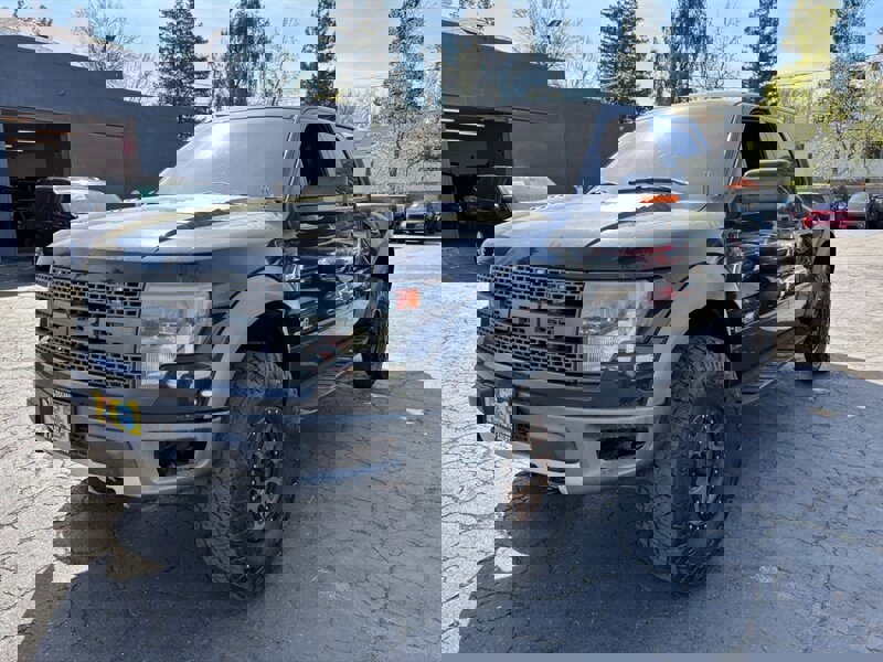 Used 2013 Ford F150 Raptor w/ Luxury Equipment Group image 6