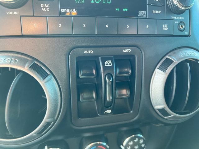 Used 2017 Jeep Wrangler Unlimited Sport AWD/4WD image 19