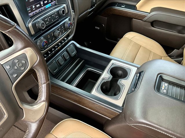 Used 2019 GMC Sierra 2500 Denali w/ Duramax Plus Package AWD/4WD image 14