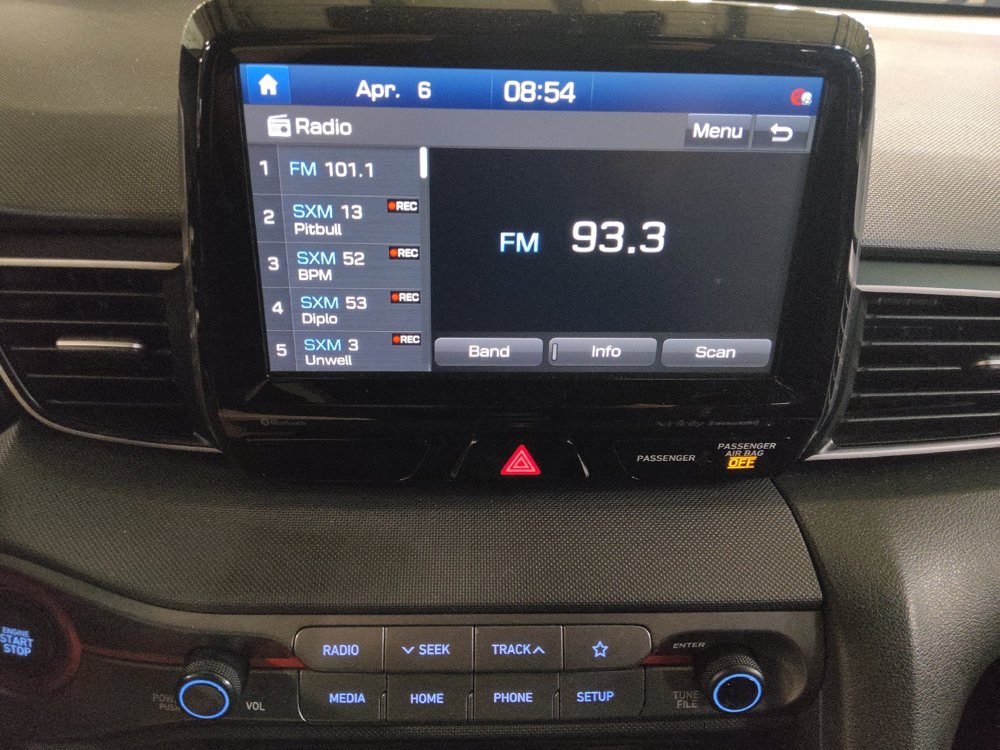 Used 2020 Hyundai Veloster Turbo FWD image 25