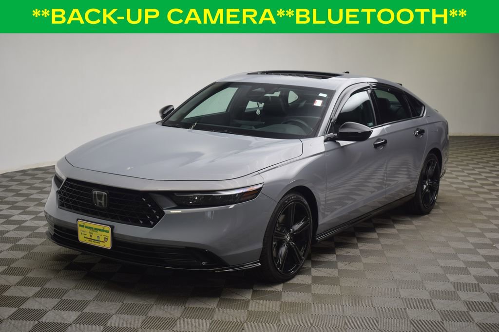 Used 2023 Honda Accord Sport image 3