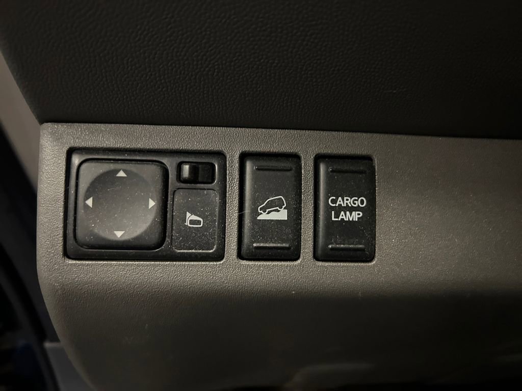 Used 2020 Nissan Frontier SV AWD/4WD image 24