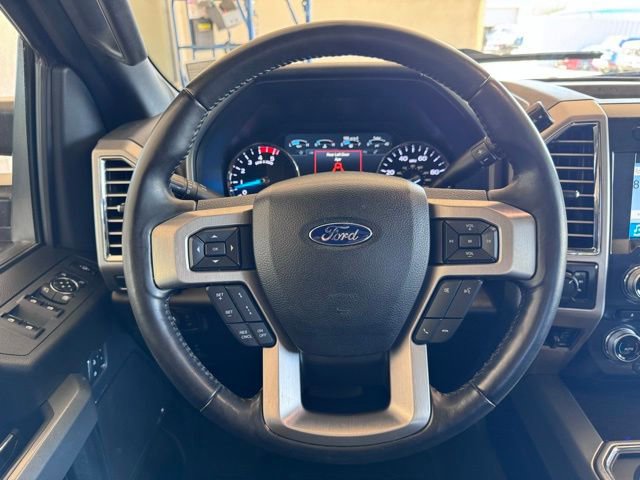 Certified 2017 Ford F350 Platinum w/ Platinum Ultimate Package AWD/4WD image 16