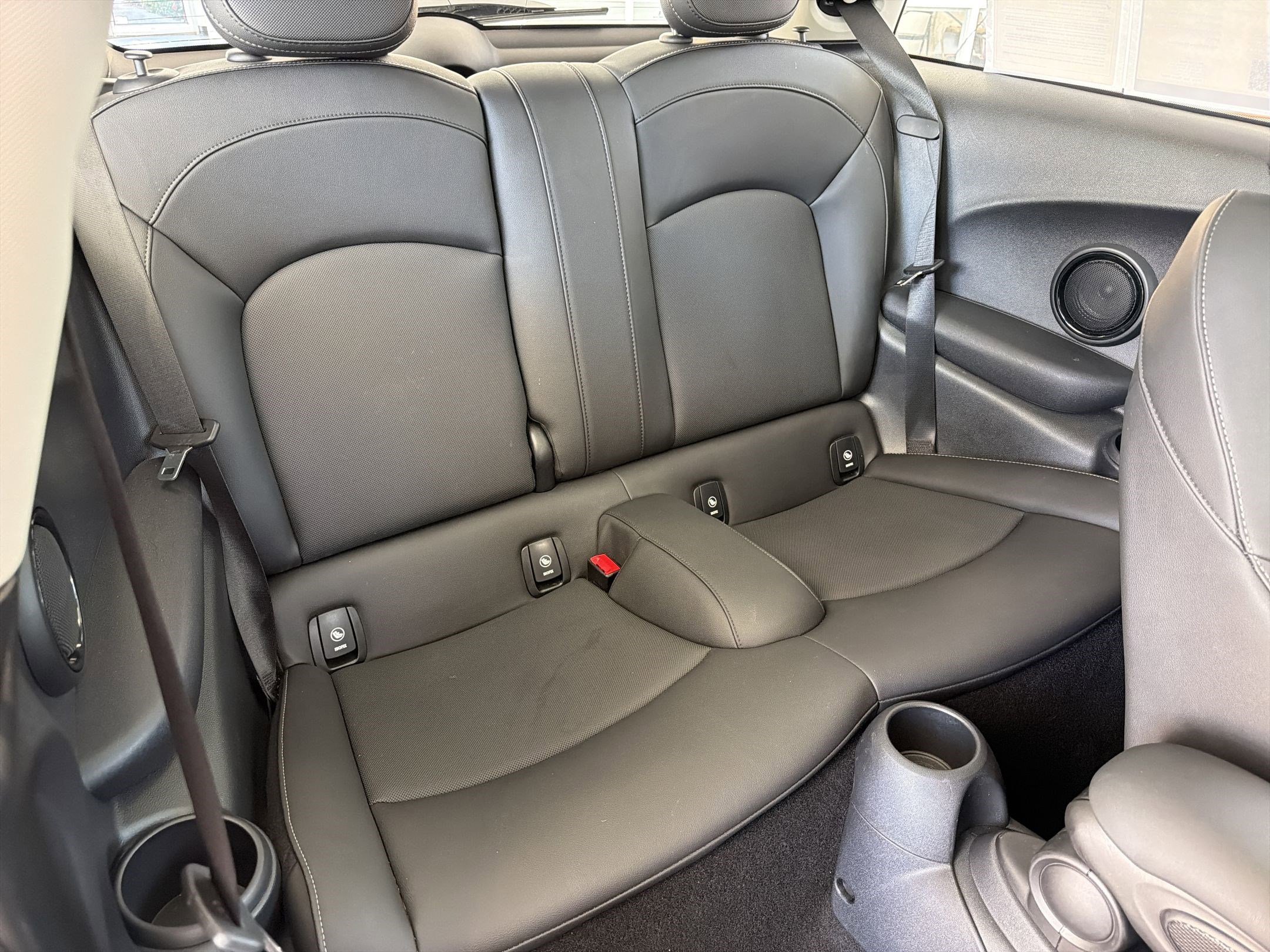 Certified 2024 MINI Cooper S FWD image 29