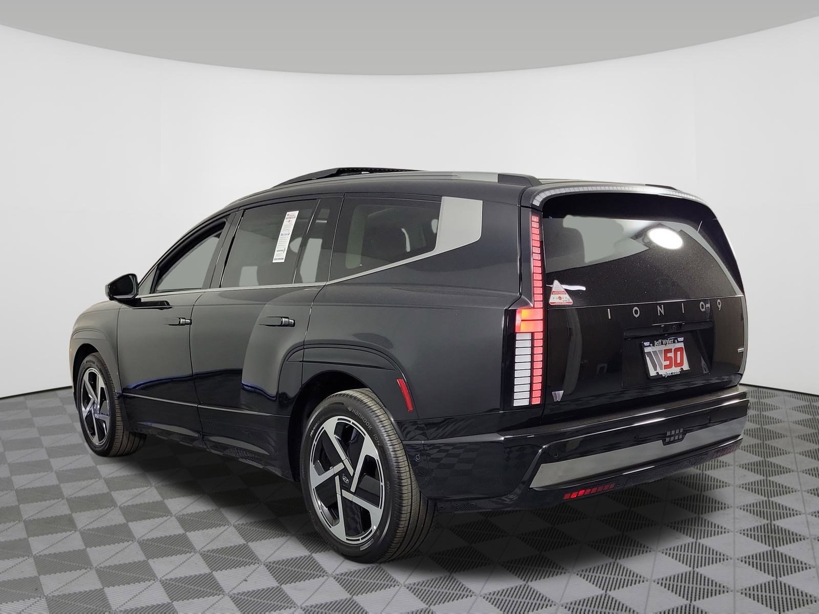 New 2026 Hyundai Ioniq 9 Calligraphy image 38