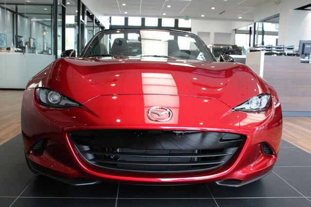 New 2026 MAZDA MX-5 Miata Sport image 2