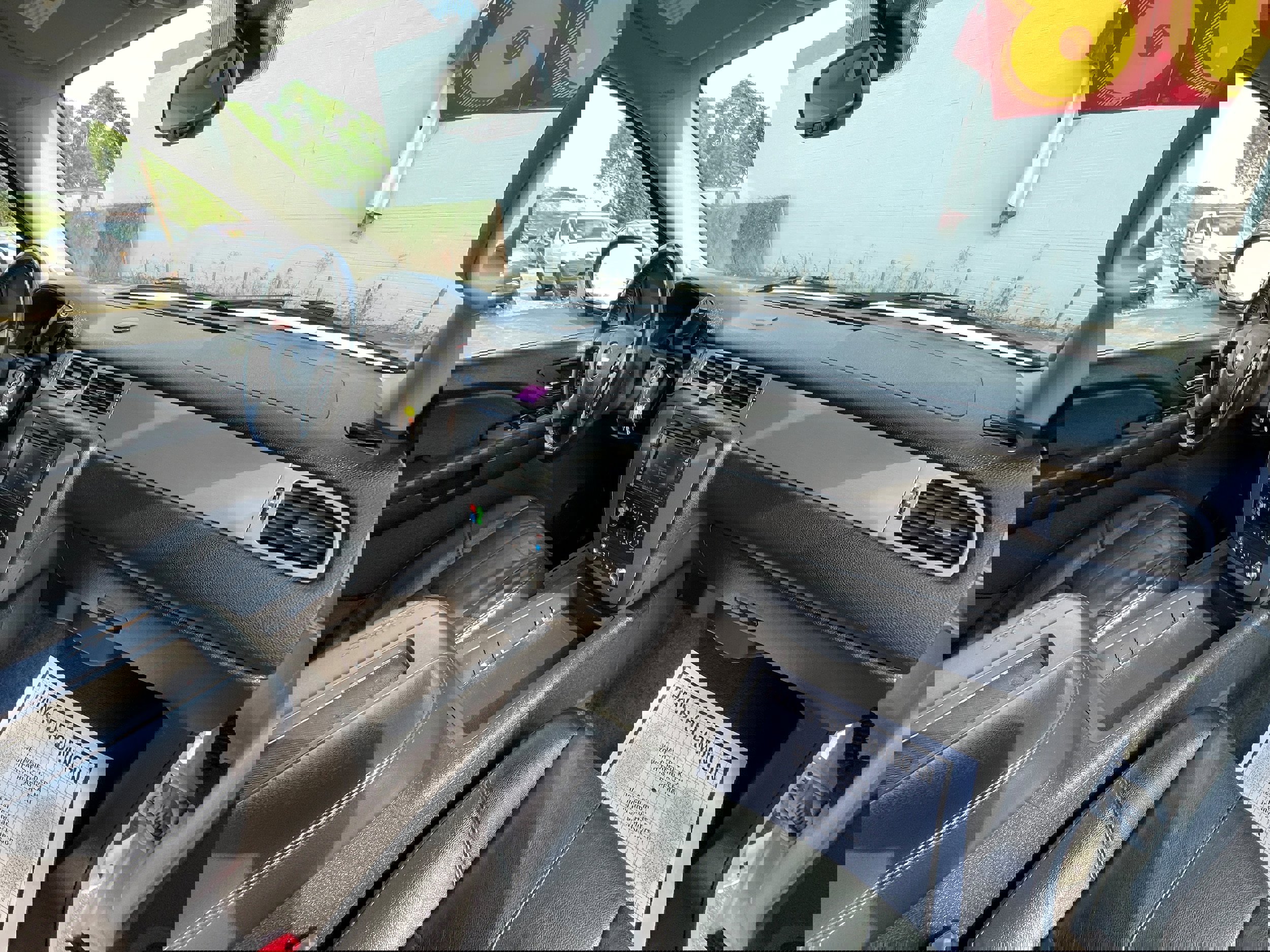 Used 2008 Chevrolet Suburban LT image 32