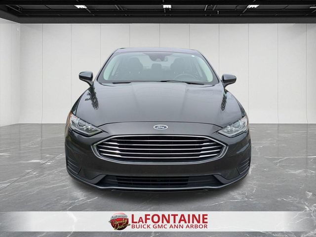 Used 2020 Ford Fusion SE FWD image 3