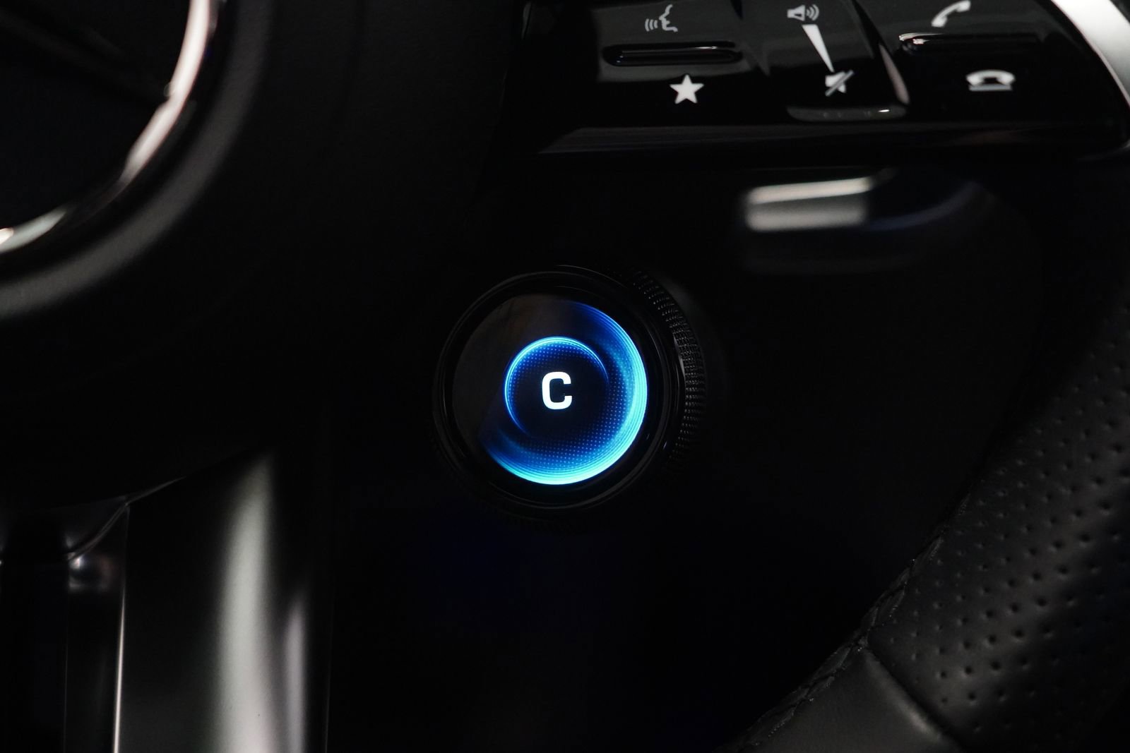 Used 2024 Mercedes-Benz C 43 AMG 4MATIC Sedan image 20