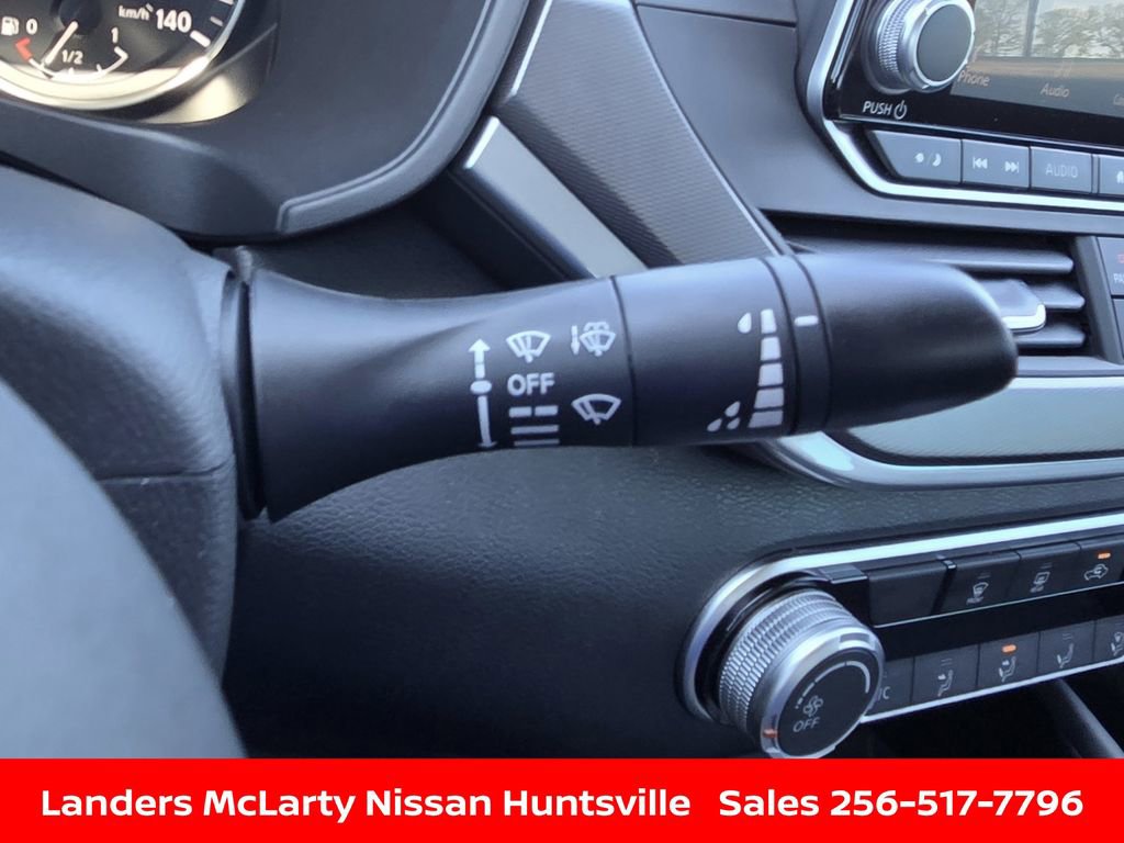 Used 2025 Nissan Altima 2.5 SR image 22
