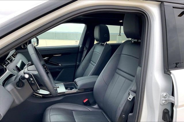 New 2026 Land Rover Range Rover Evoque S image 30