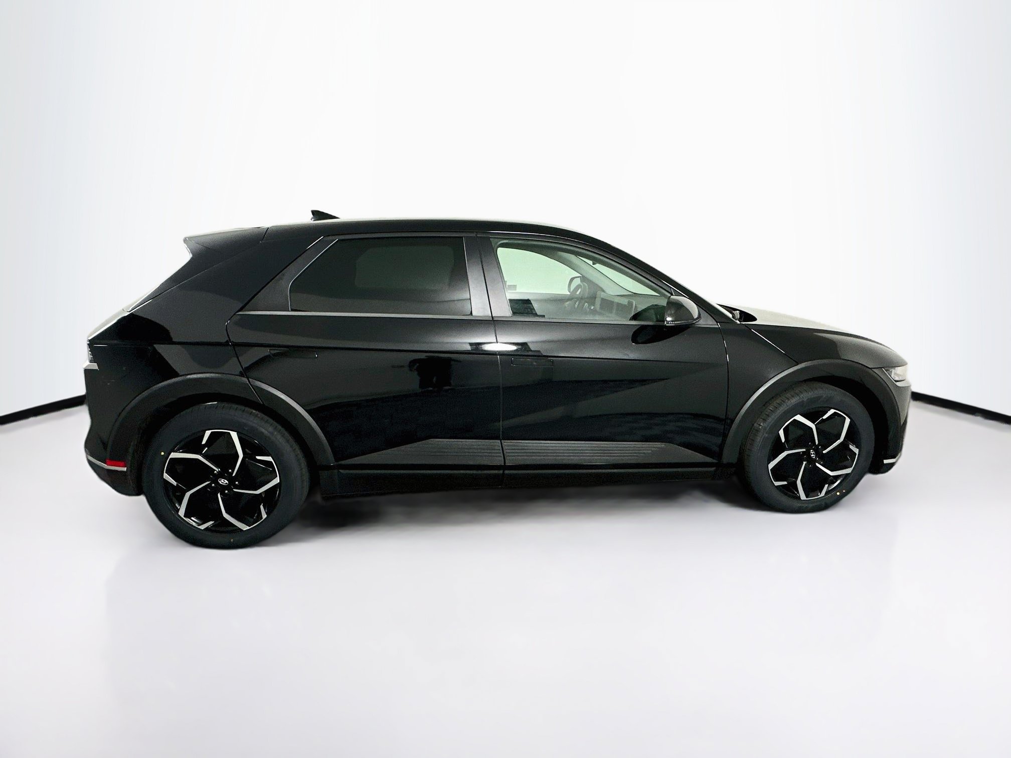 Used 2024 Hyundai Ioniq 5 SEL RWD image 10