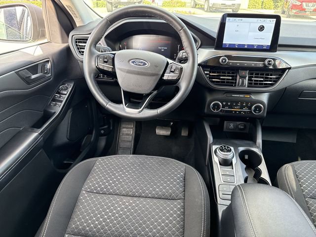 Used 2023 Ford Escape Active AWD/4WD image 10