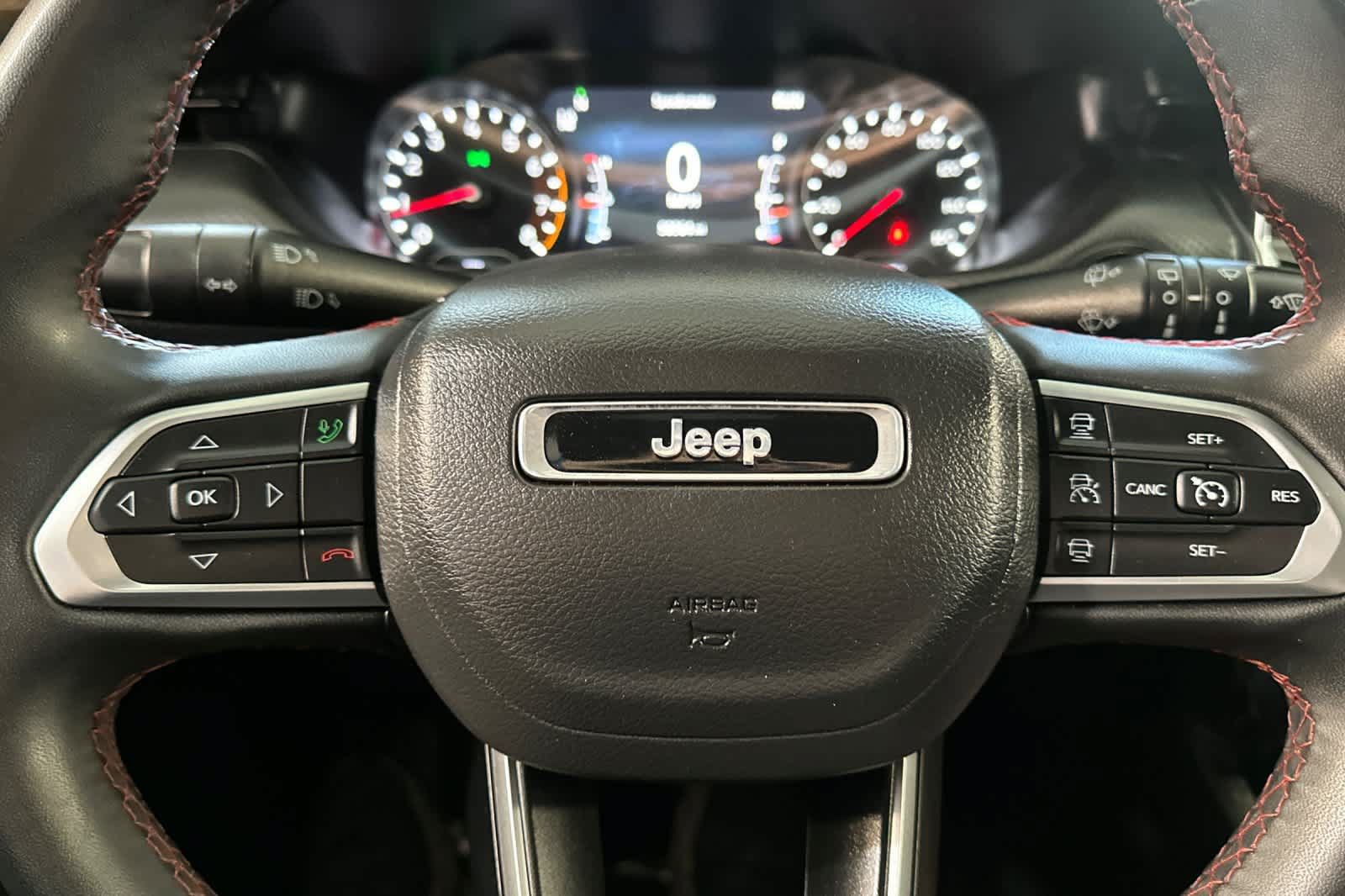 Used 2024 Jeep Compass Trailhawk AWD/4WD image 29