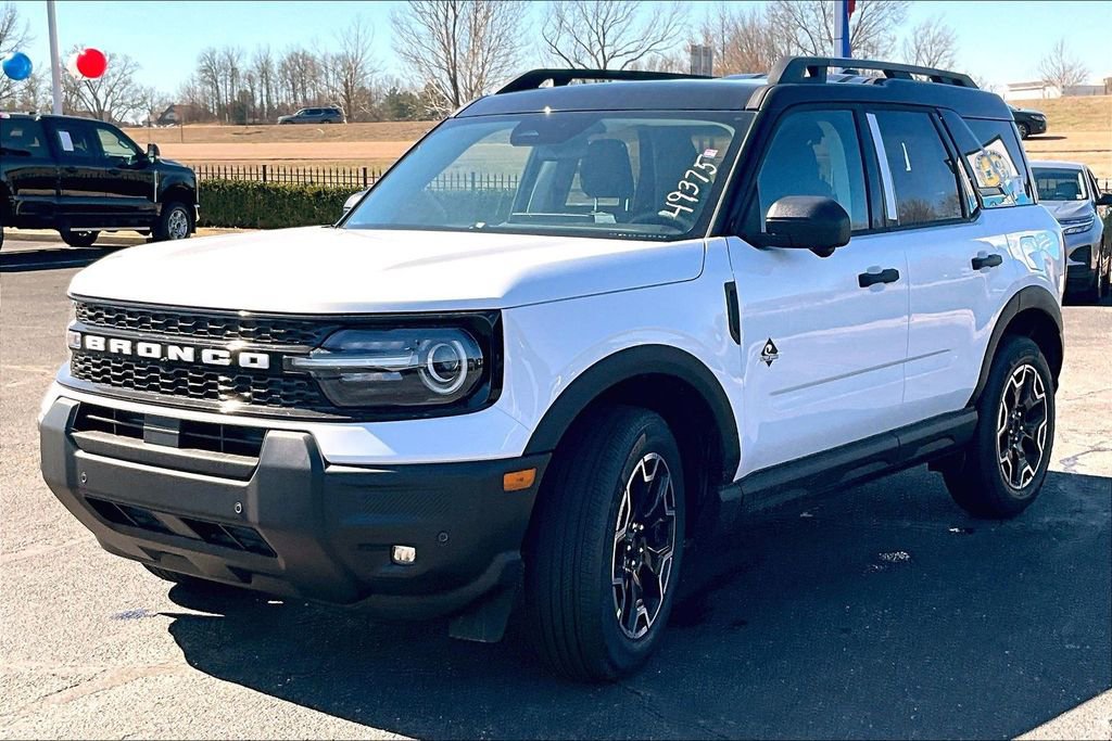 New 2026 Ford Bronco Sport Outer Banks w/ Outer Banks Tech Package+ image 2