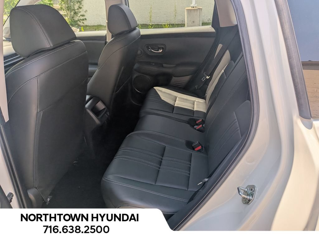 Used 2024 Honda HR-V EX-L image 33