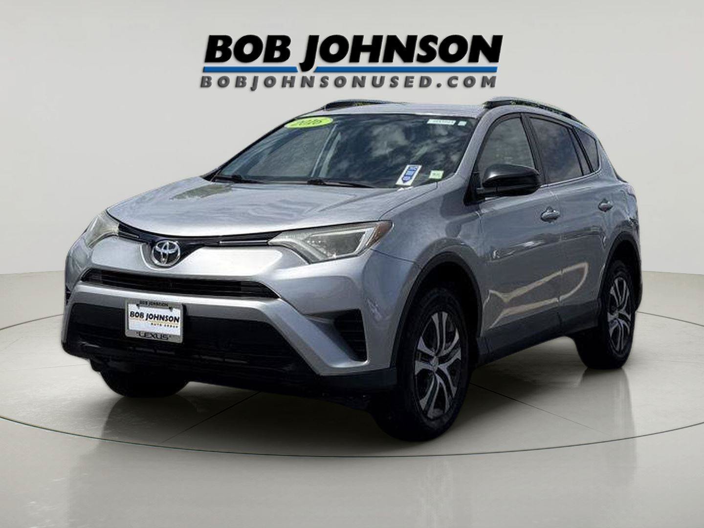 Used 2016 Toyota RAV4 LE AWD/4WD image 5