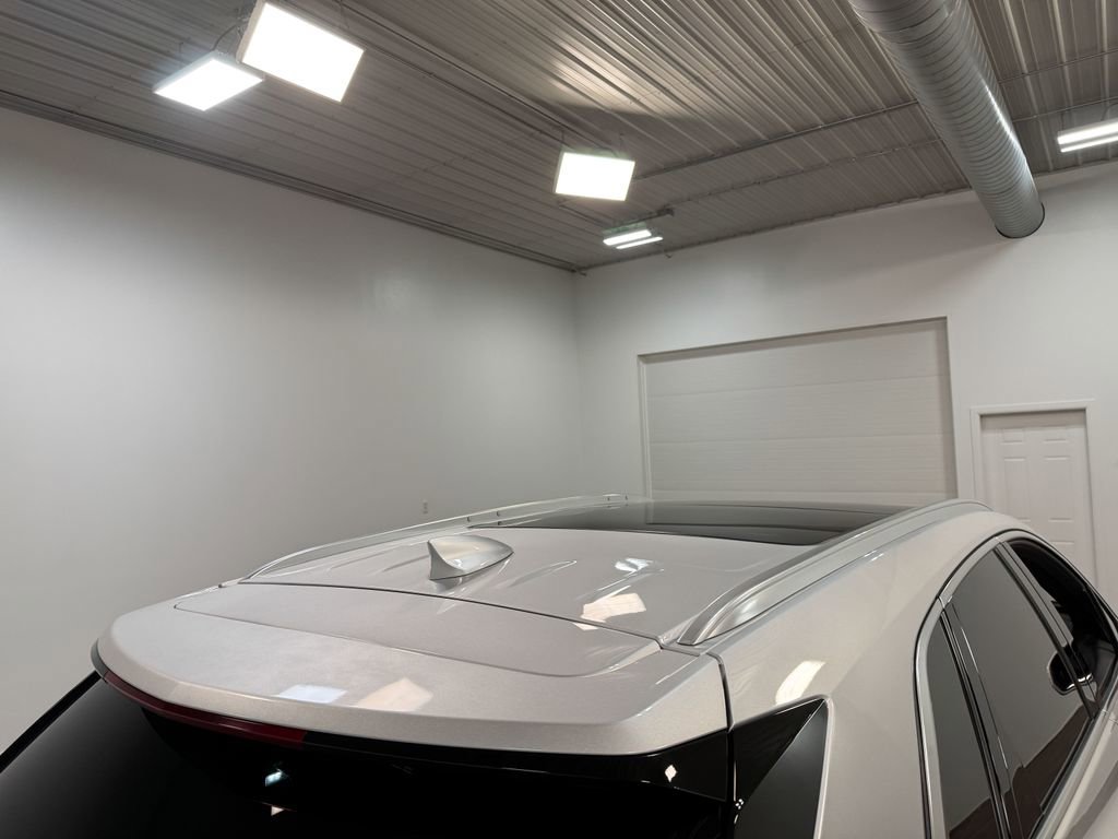 Used 2020 Cadillac XT5 Premium Luxury image 43