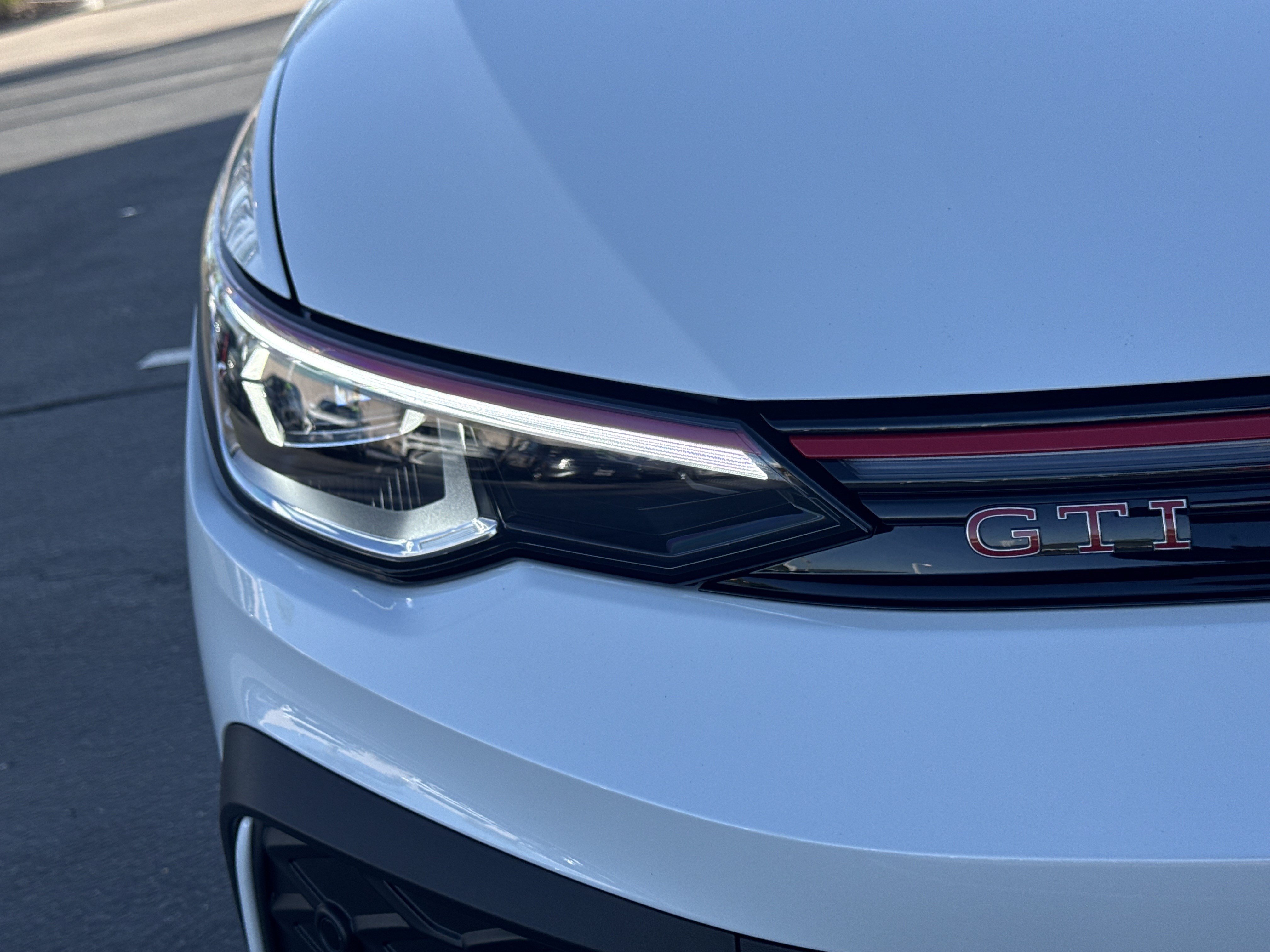 New 2026 Volkswagen GTI SE FWD image 10