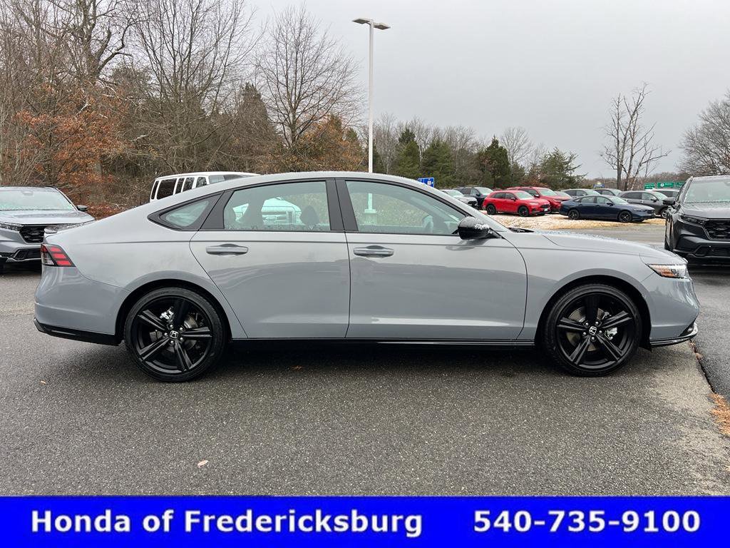 Certified 2025 Honda Accord Sport image 9