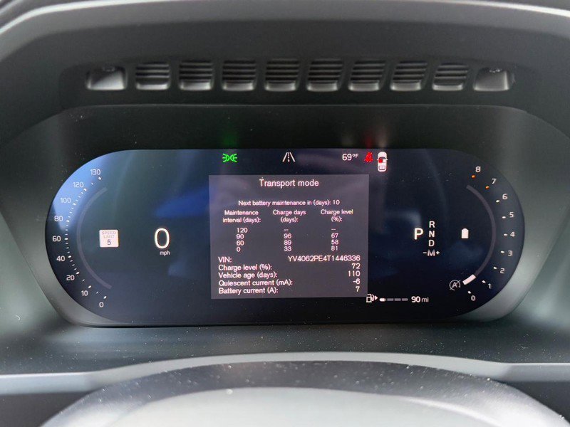 New 2026 Volvo XC90 B6 Plus w/ Protection Package Premier AWD/4WD image 13