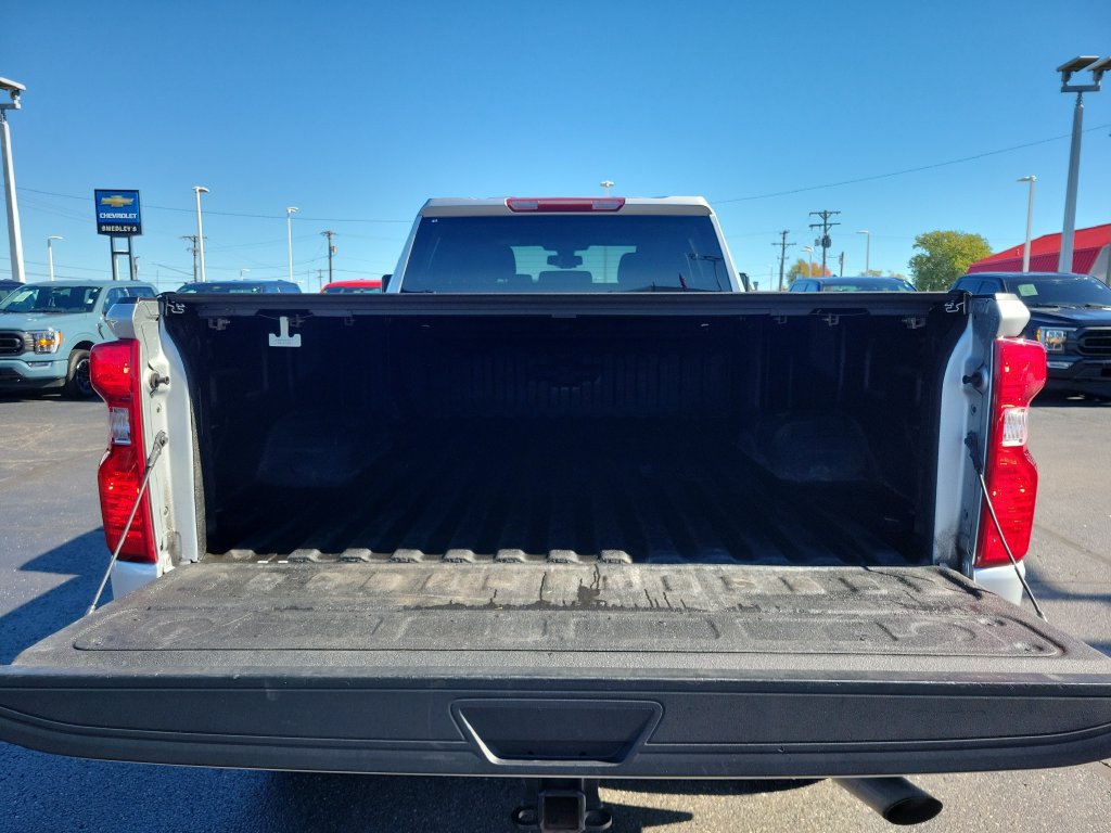 Used 2023 Chevrolet Silverado 2500 Custom w/ Custom Value Package AWD/4WD image 10