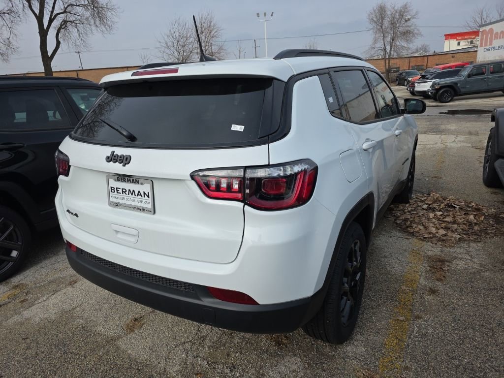 New 2026 Jeep Compass Latitude image 7