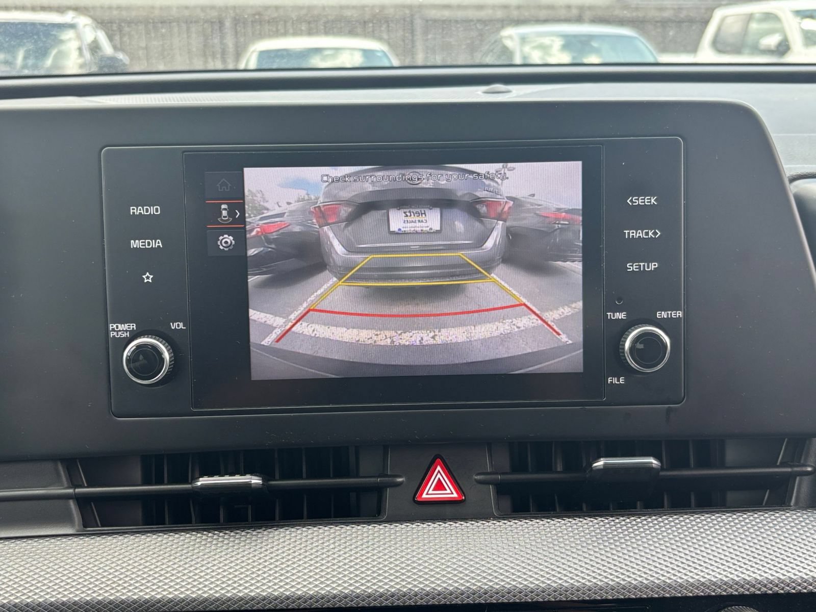 Used 2025 Kia Sportage LX FWD image 22