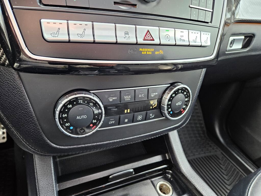 Used 2018 Mercedes-Benz GLE 43 AMG 4MATIC image 24