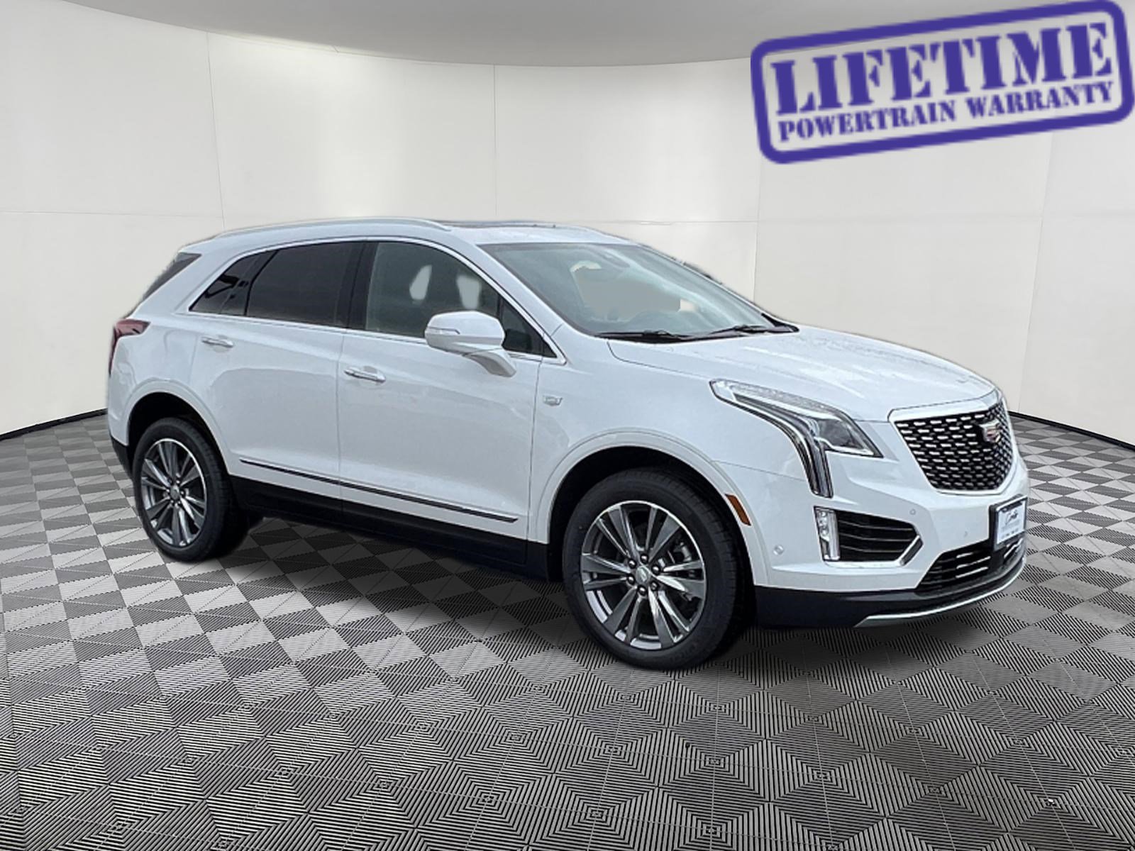 New 2026 Cadillac XT5 Premium Luxury w/ Driver Assist Package AWD/4WD image 1