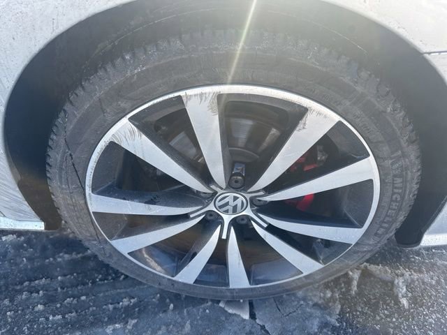 Used 2018 Volkswagen Passat 3.6 image 16