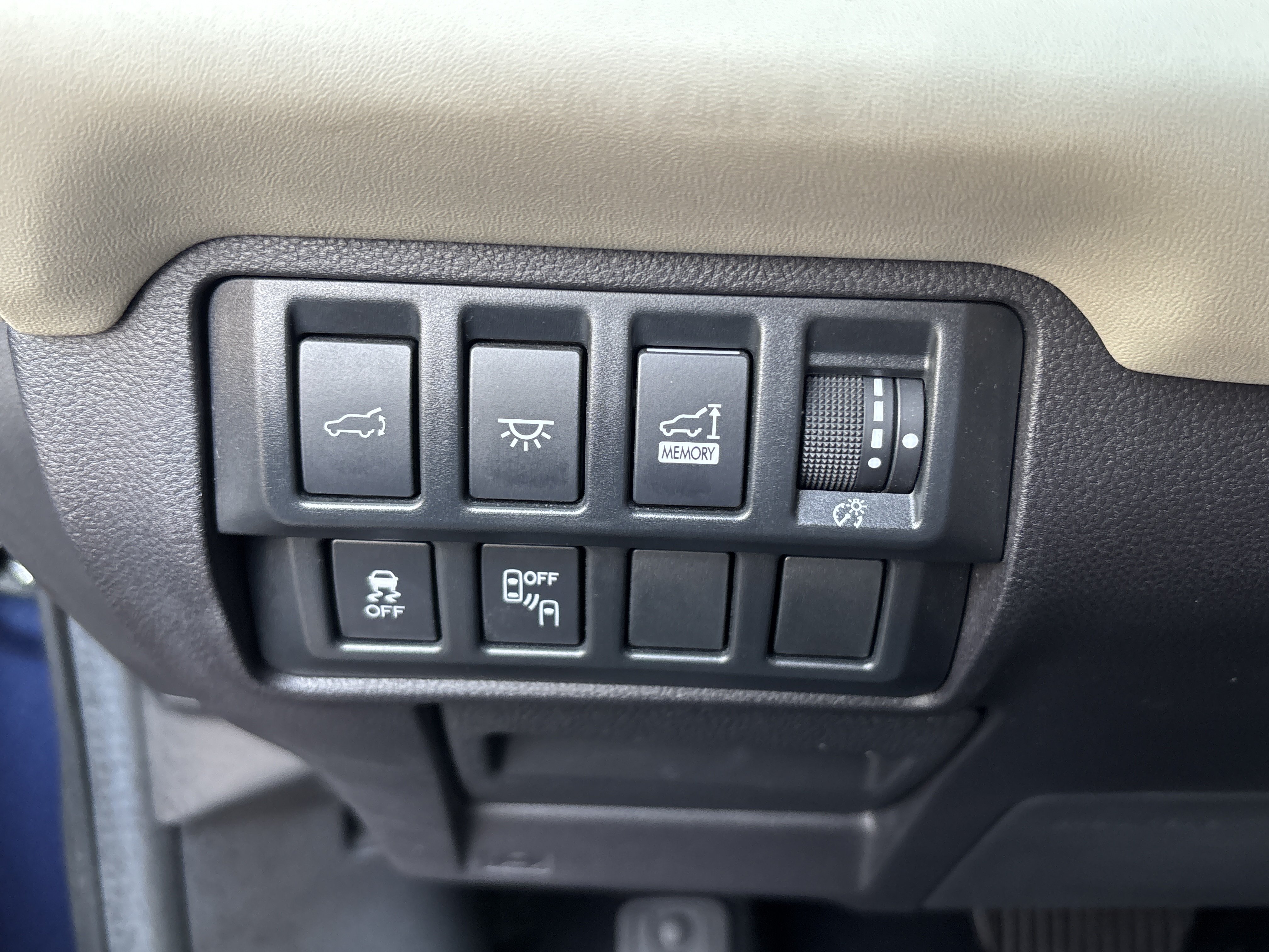 Used 2021 Subaru Ascent Touring AWD/4WD image 35