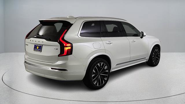 New 2026 Volvo XC90 T8 Ultra w/ Protection Package Premier AWD/4WD image 4