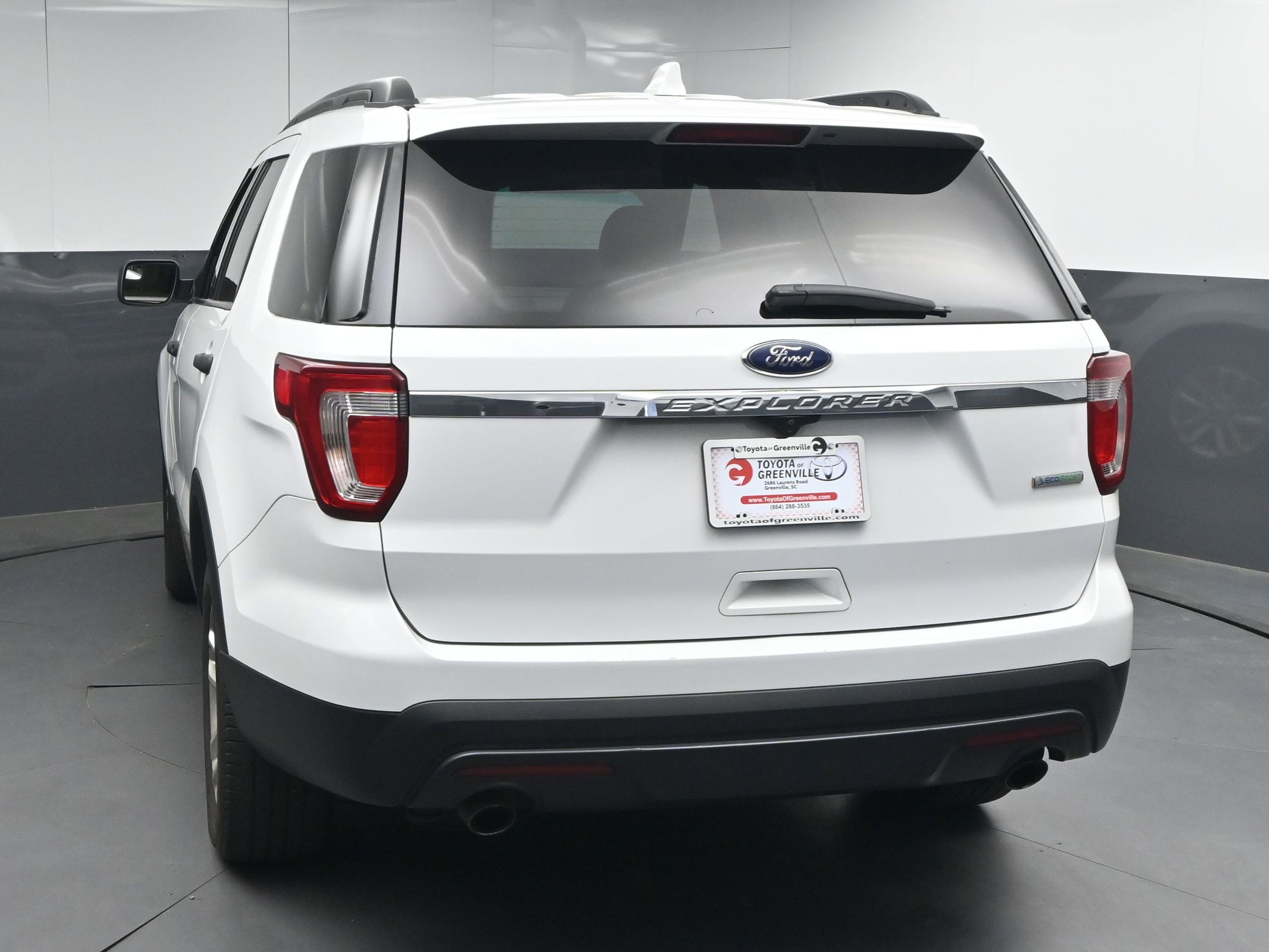 Used 2017 Ford Explorer FWD image 7