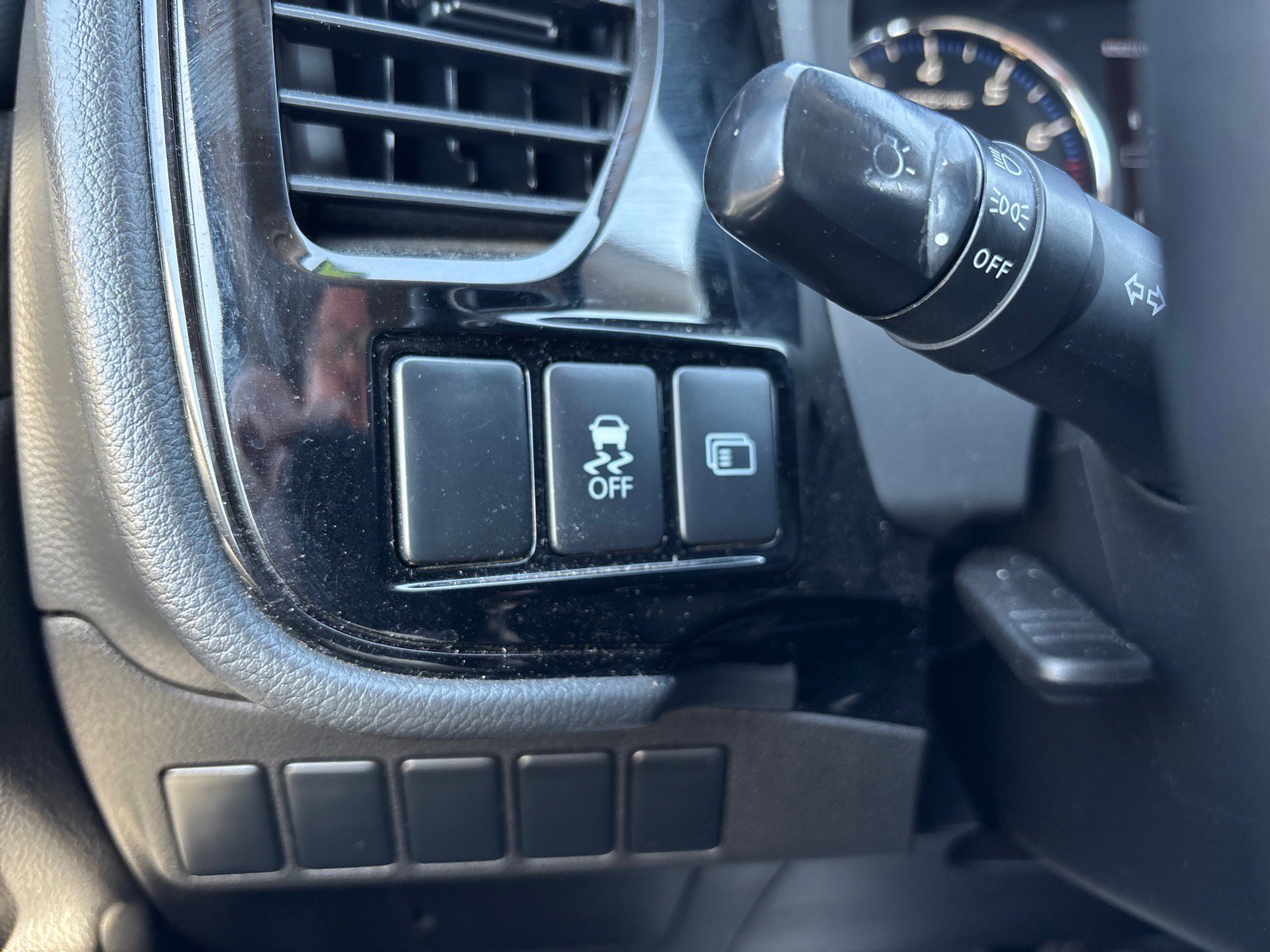 Used 2016 Mitsubishi Outlander ES AWD/4WD image 20