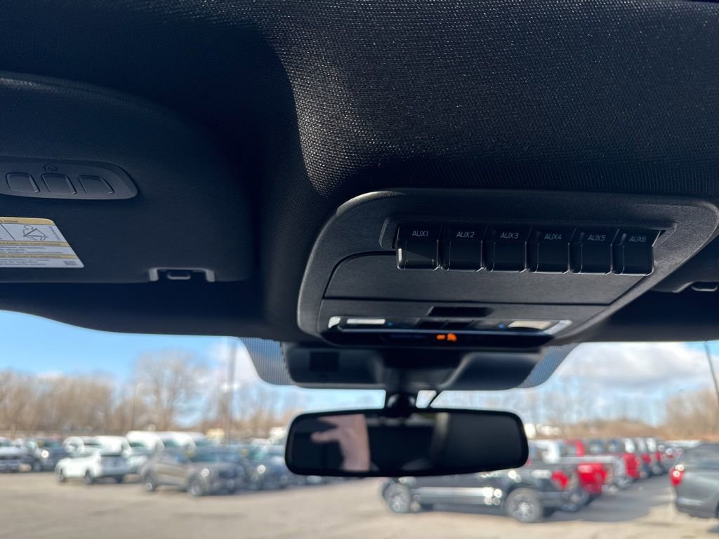 New 2026 Ford F150 Raptor AWD/4WD image 18